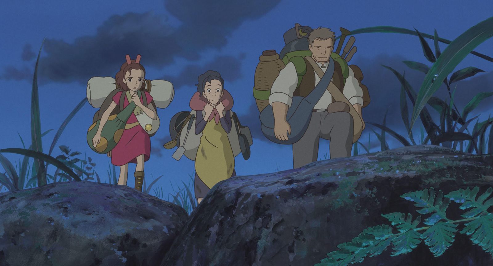 Los tres, con todo lo que cabe en una mochila