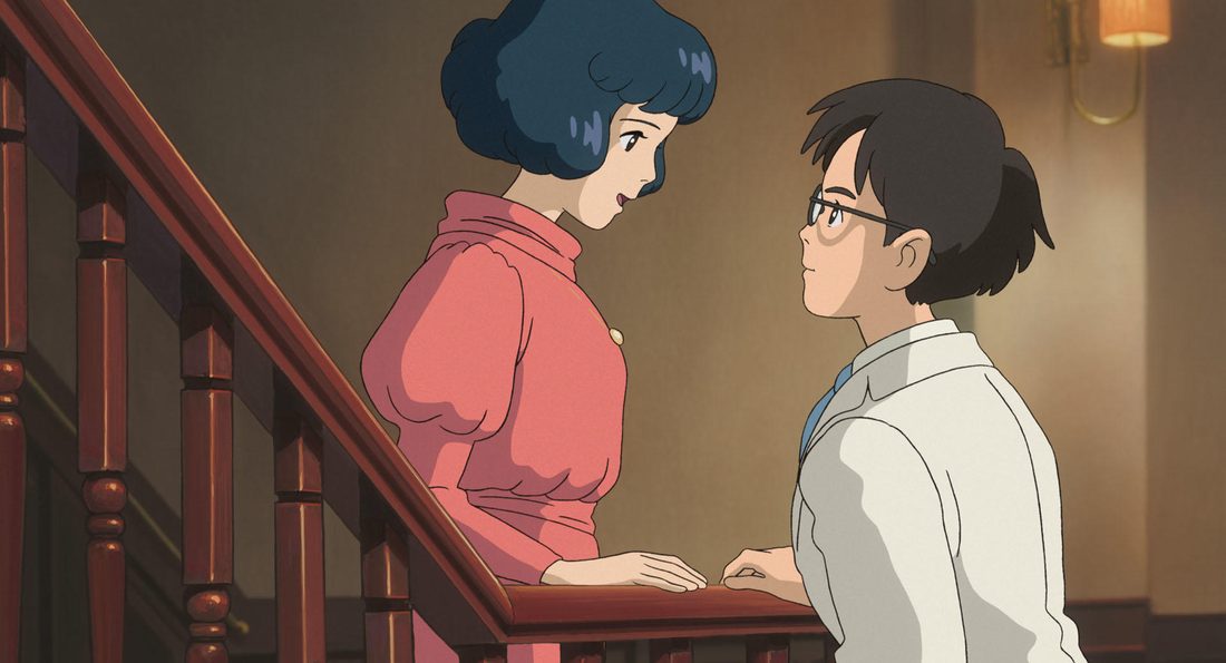 Kayo discute con Jirō junto a la escalera