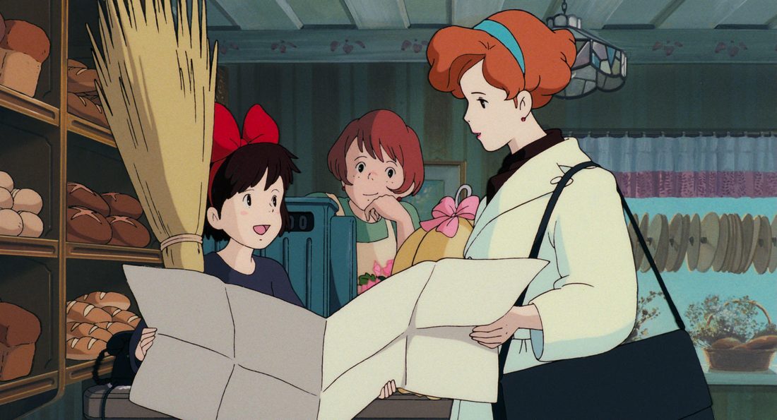 Osono despliega un plano de Koriko delante de Kiki