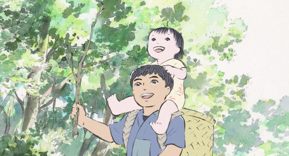 Sutemaru lleva a la niña a hombros por el bosque